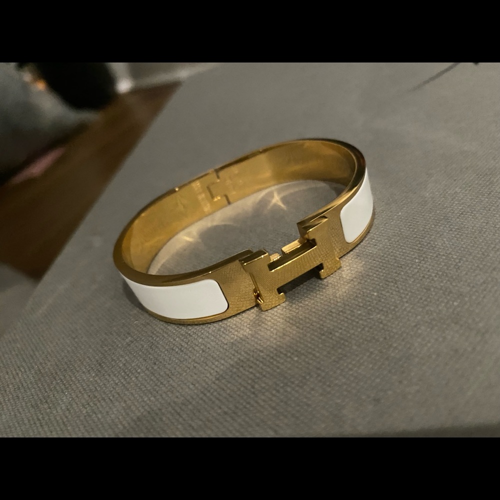 H clic bracelet